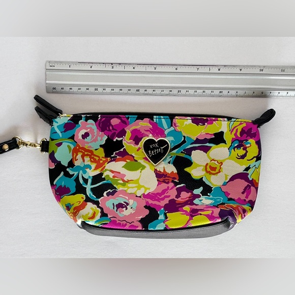Betsy Johnson Cosmetic Bag / Wristlet - Floral, Black & White - Picture 12 of 13